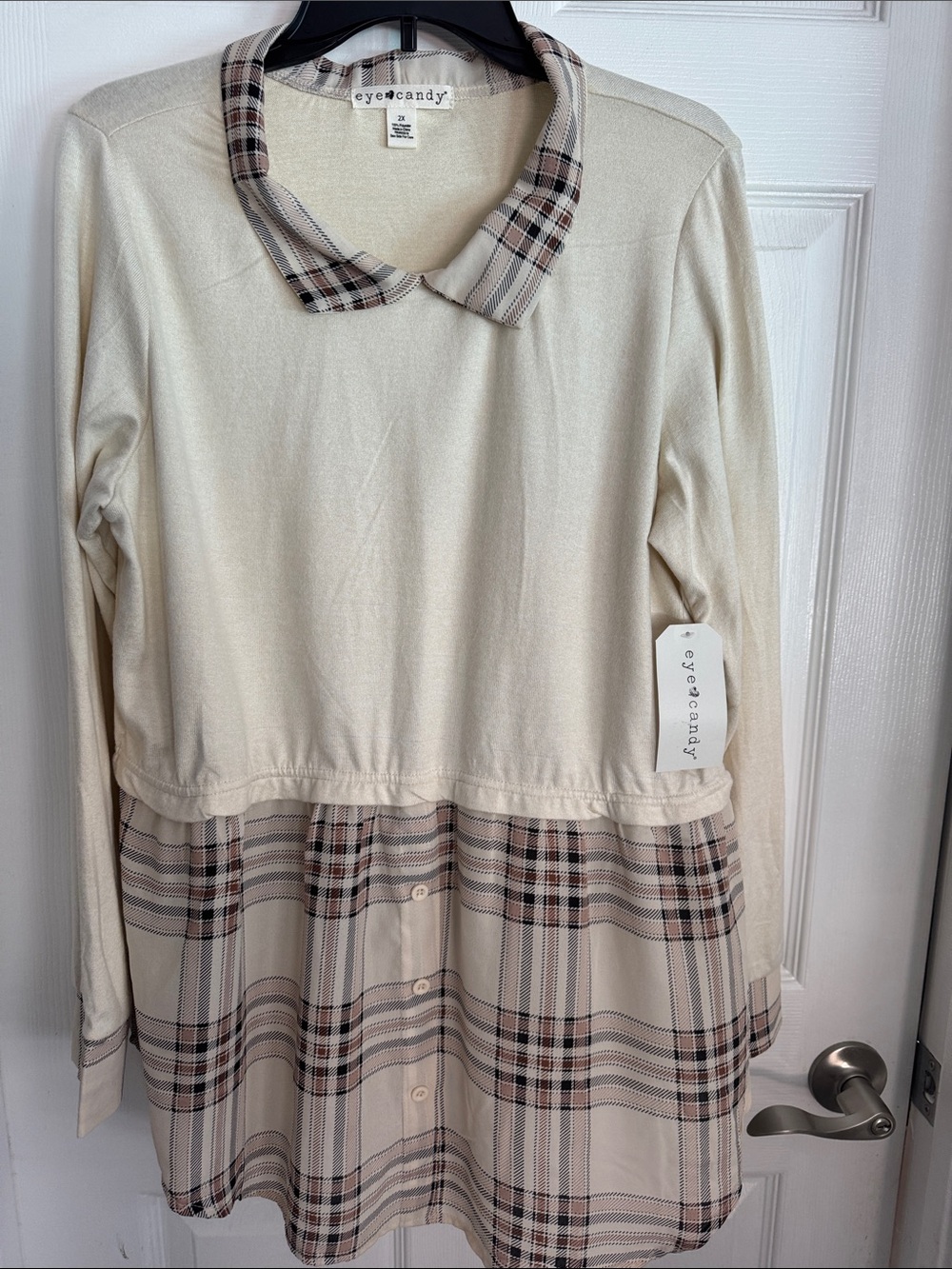 eye candy Cream Long Sleeve Tunic with Plaid Collar and Hem